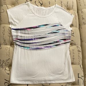 Ideology t-shirt in size XL, NWOT